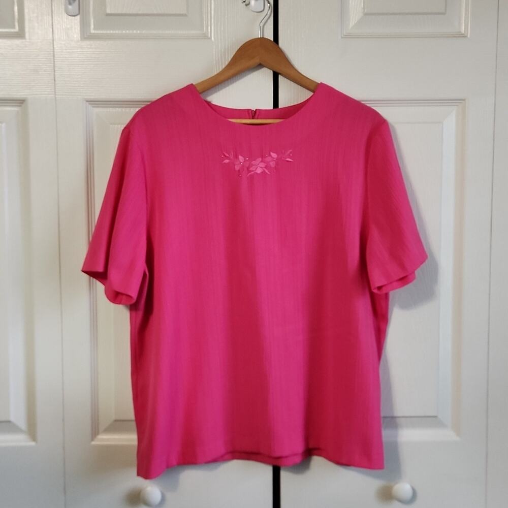 Vintage Graff Womens Pink Floral Top Size LG Embroidered Beaded Textured‎